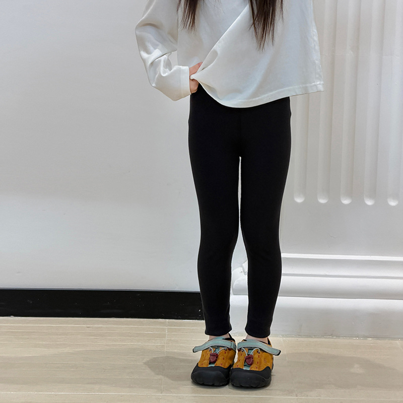 Winter Clothing Options - 26-letnia nowość w modzie, wielokolorowe opcje,