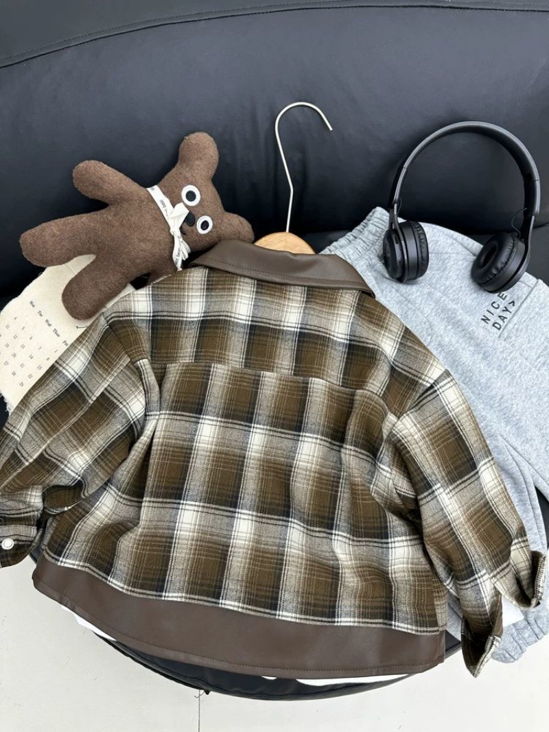 Dziecięca kurtka w kratę Chłop – Winter Clothing For Kids recenzja i cena