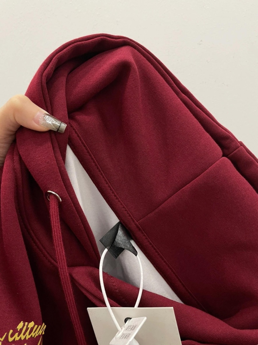 Amerykańska bluza z kapturem w – Winter Clothing Outlet recenzja i cena